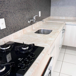 Adesivo Decorativo em Móveis e Paredes